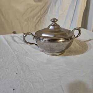 Elegant Silver Sugar Bowl with Lid